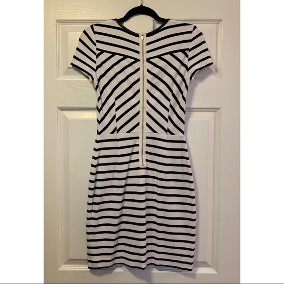 Banana Republic fitted mini dress - Picture 2 of 5